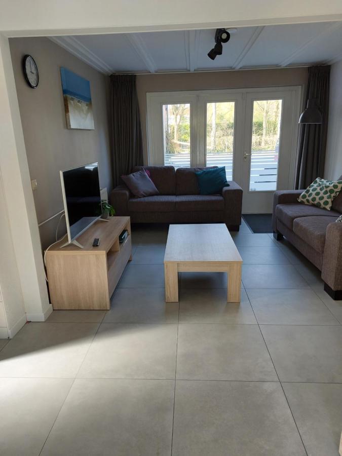 Boszicht 6 Halfvrijstaande Vakantiewoning In Oostkapelle Zewnętrze zdjęcie